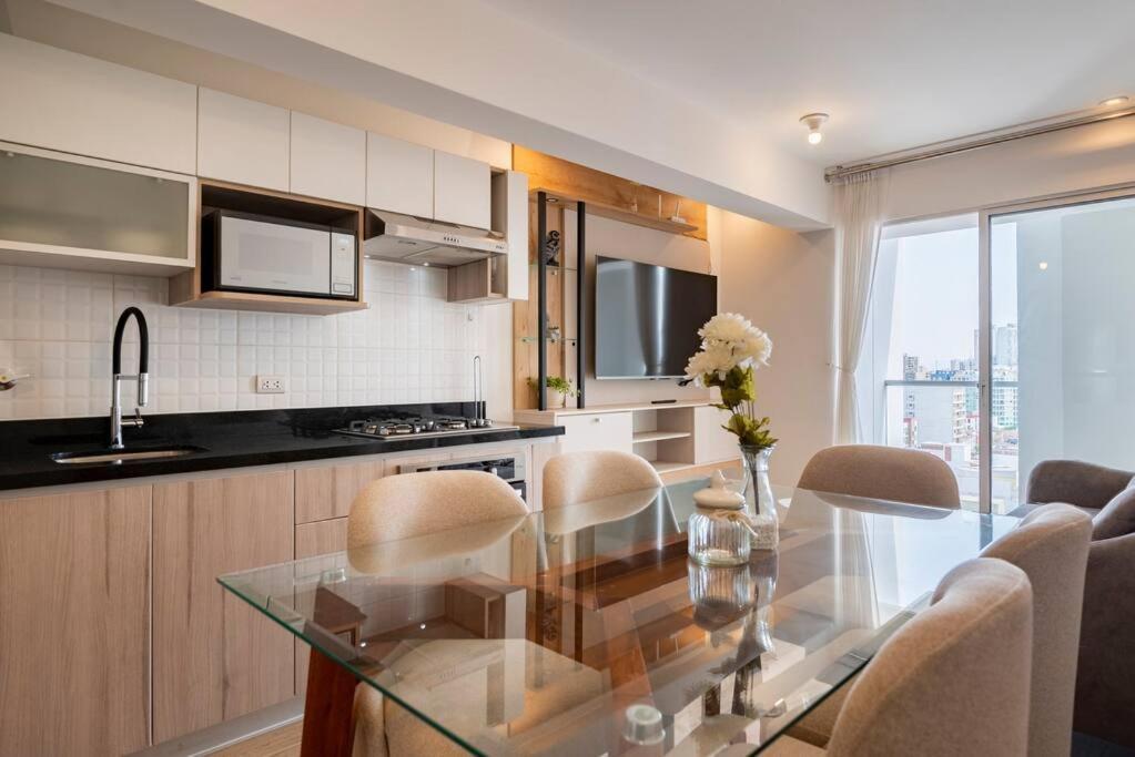 Acogedor Departamento, Moderno, Con Piscina, Gym, Coworking, Centrico * Lima